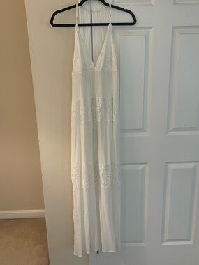 Xhilaration White Textured Lace-Trim Dress